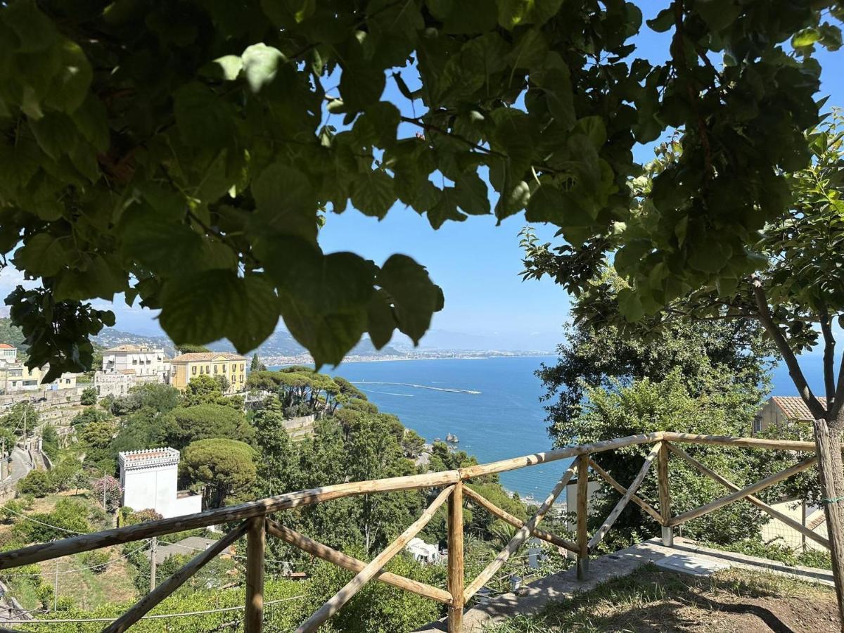 Il Melograno In Costa D'Amalfi - Romantic Experience Vietri Екстериор снимка